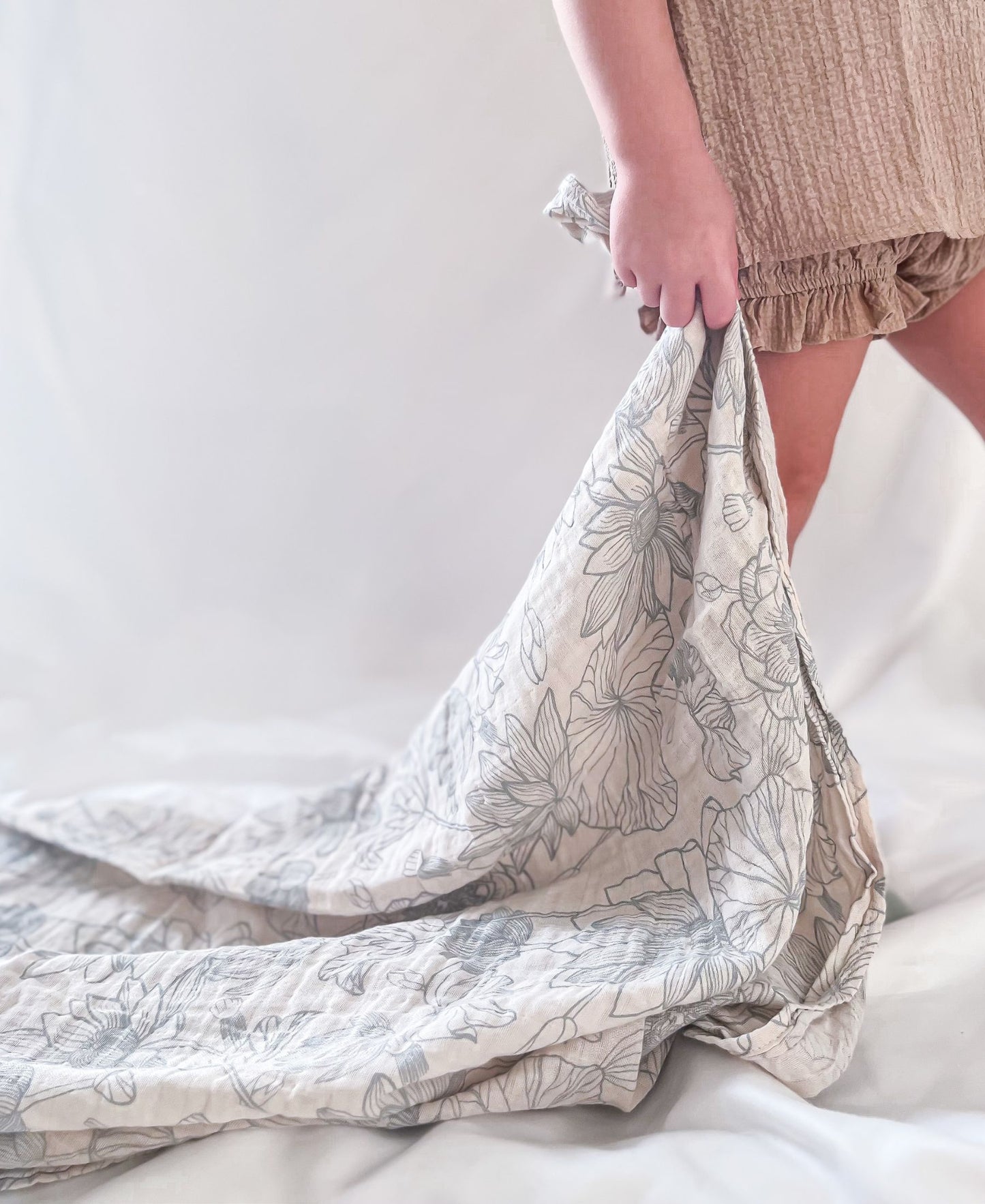 The Blue Floral Muslin Swaddle - Mahbub
