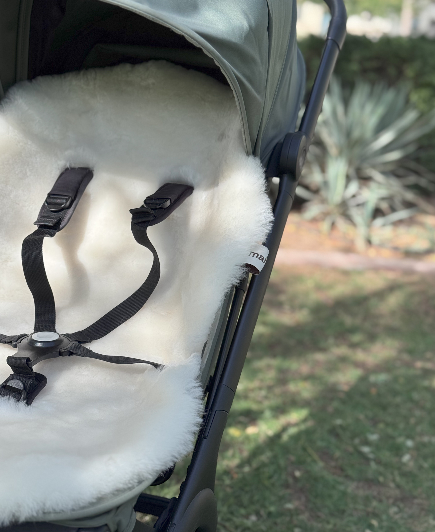 The Sheepskin Pram Liner - Mahbub
